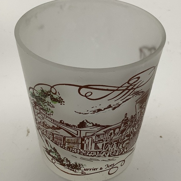 Four Currier & Ives Frosted Painted Glasses - Picture 3 of 7